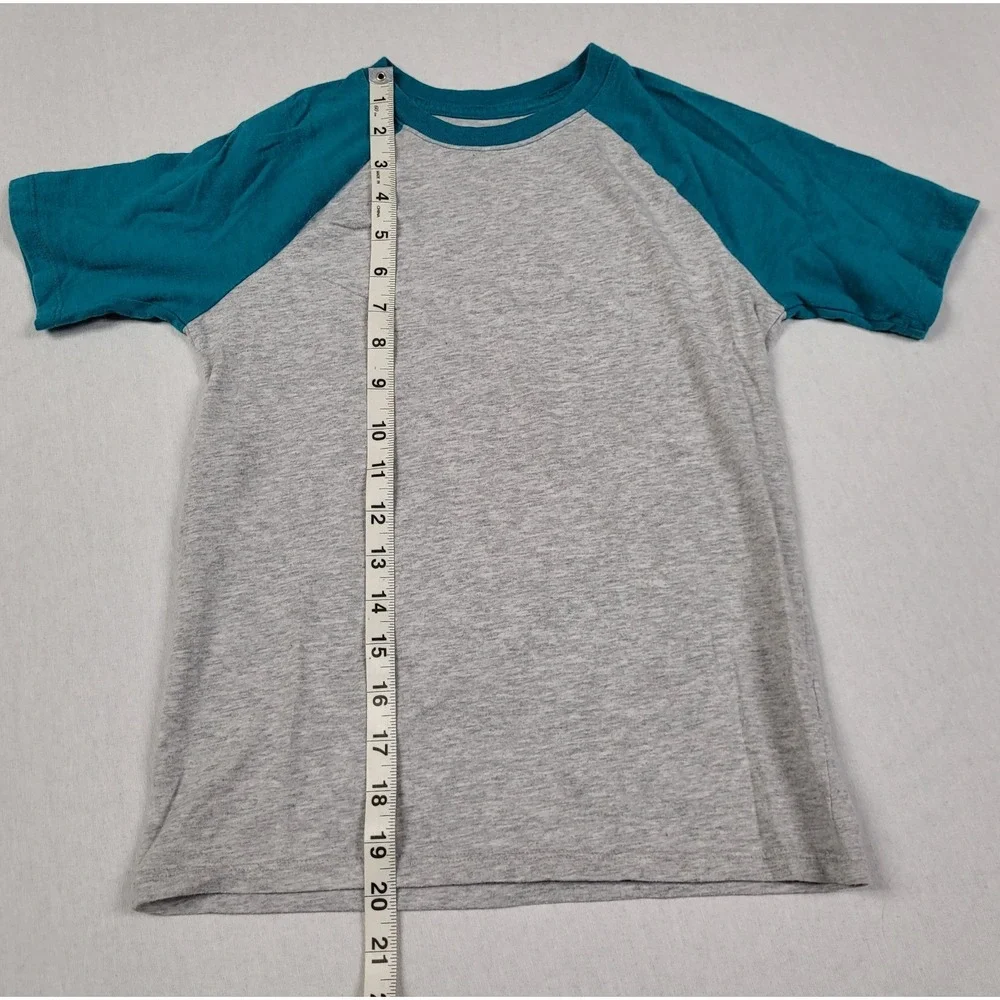 Wonder Nation Boys Gray and Teal Short-Sleeve Raglan T-Shirt Size M (8)
